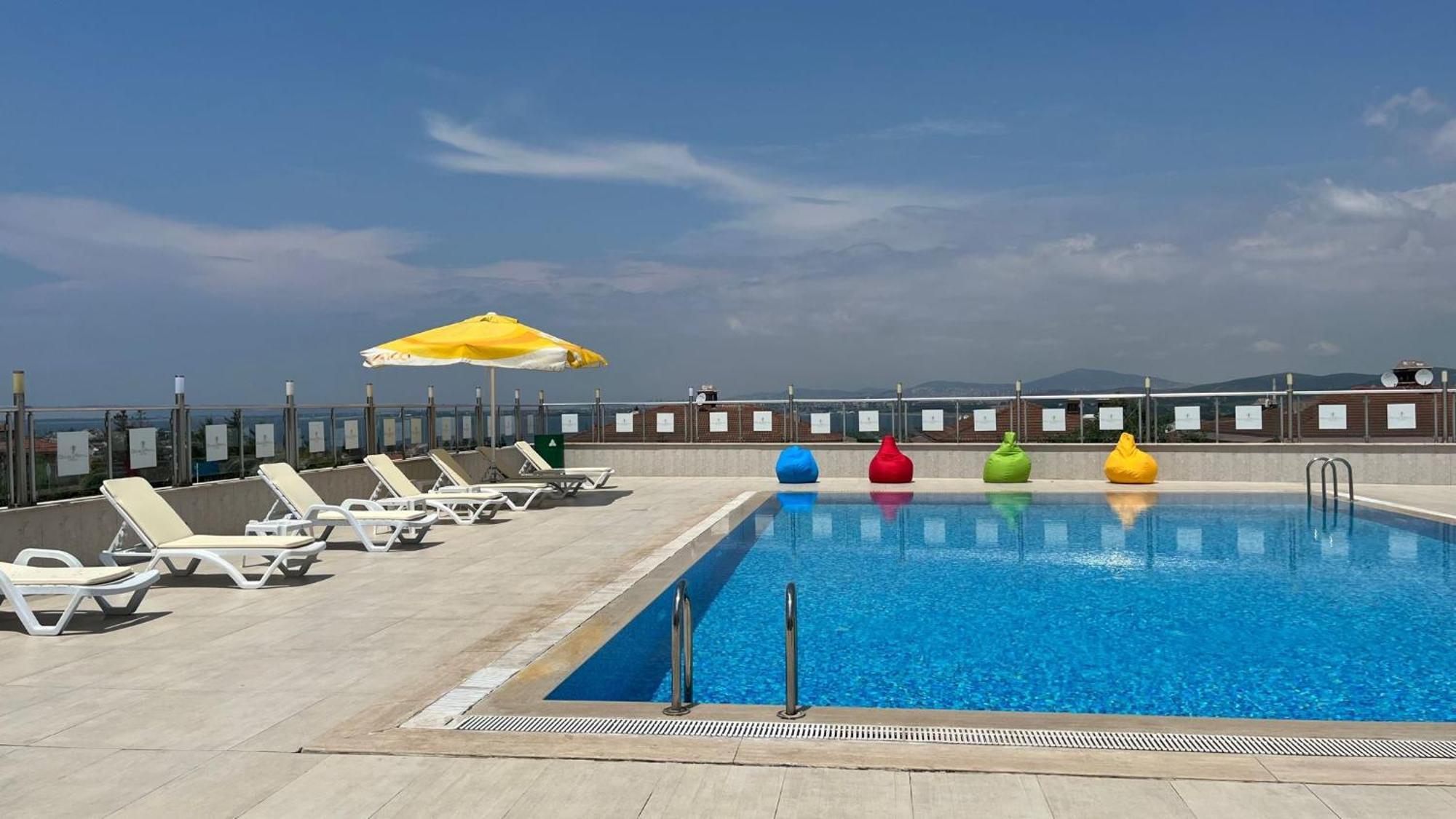 Double Royal Hotel Kocaeli Eksteriør bilde
